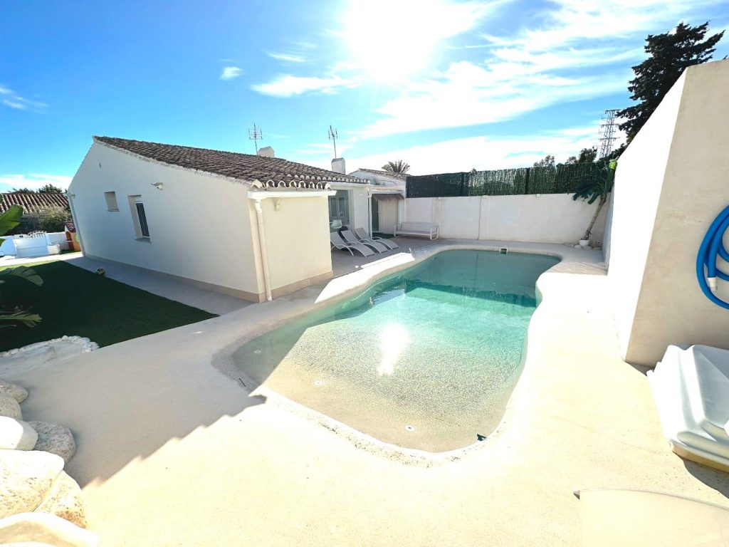 imgi 1 1U98VewHW3n1iCTwEnkAyMTCgAA